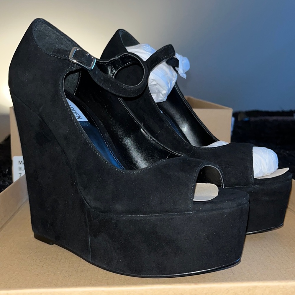 Steve Madden Wedges